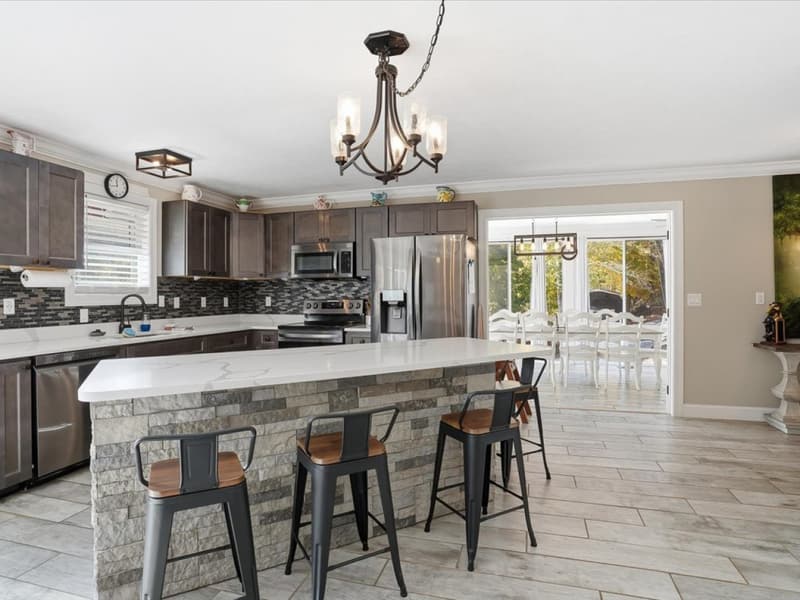Kitchen island with bar seating