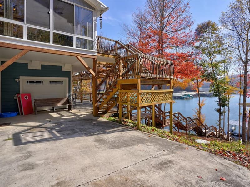Stairs from the house down toward the dock